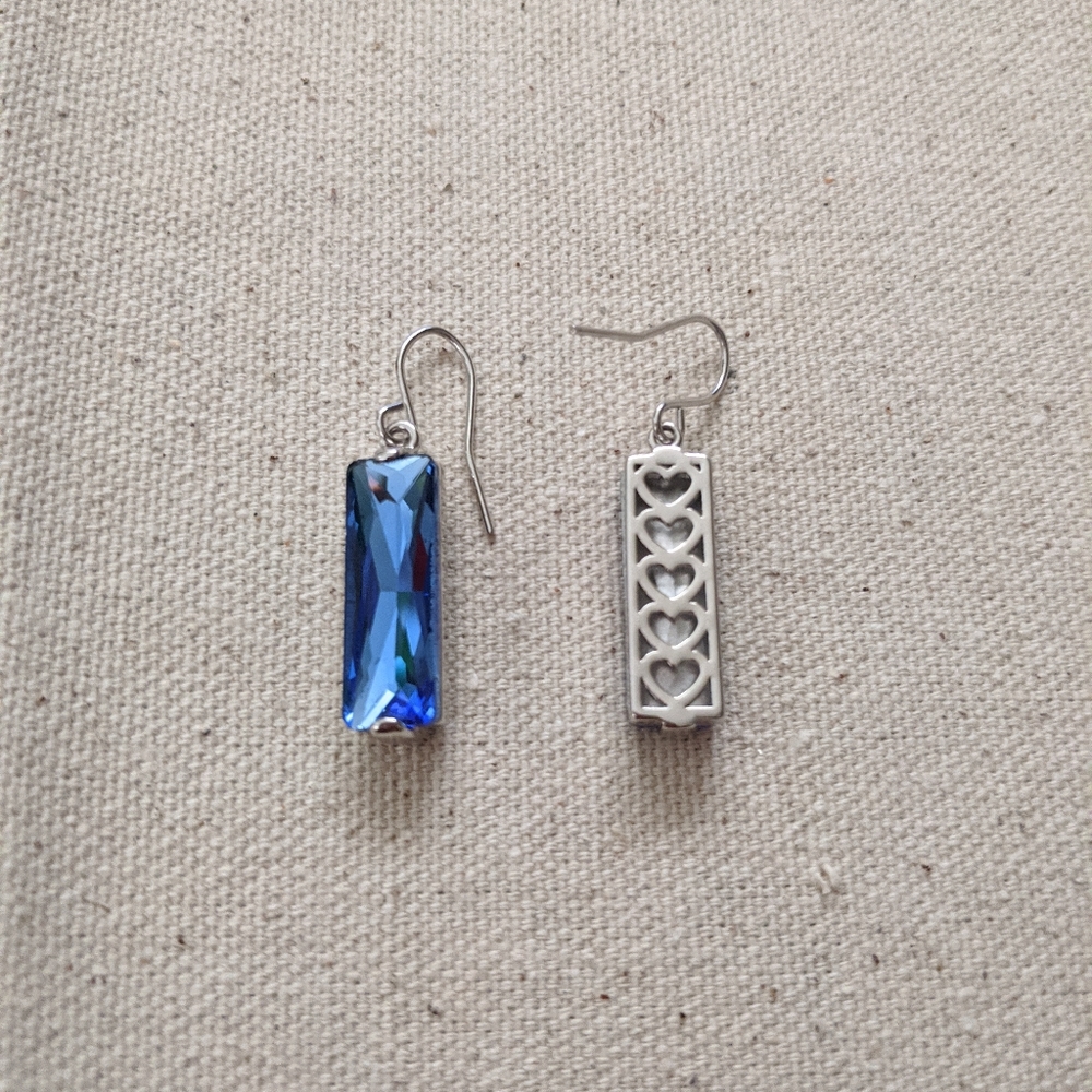 Blue crystal earrings